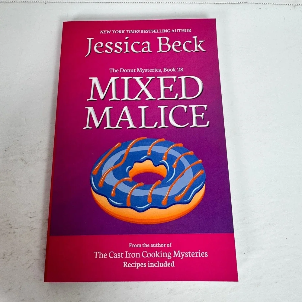Donut Mysteries Lot Jessica Beck 2016-2018‎ First Edition 3 Books Recipes